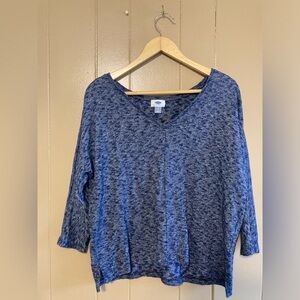 Old Navy Blue Size Medium V-neck Blouse